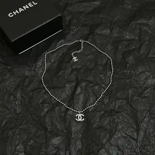 Chanel vintage double C necklace