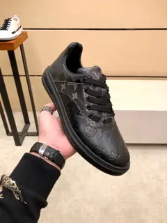 Louis Vuitton men’s casual shoes