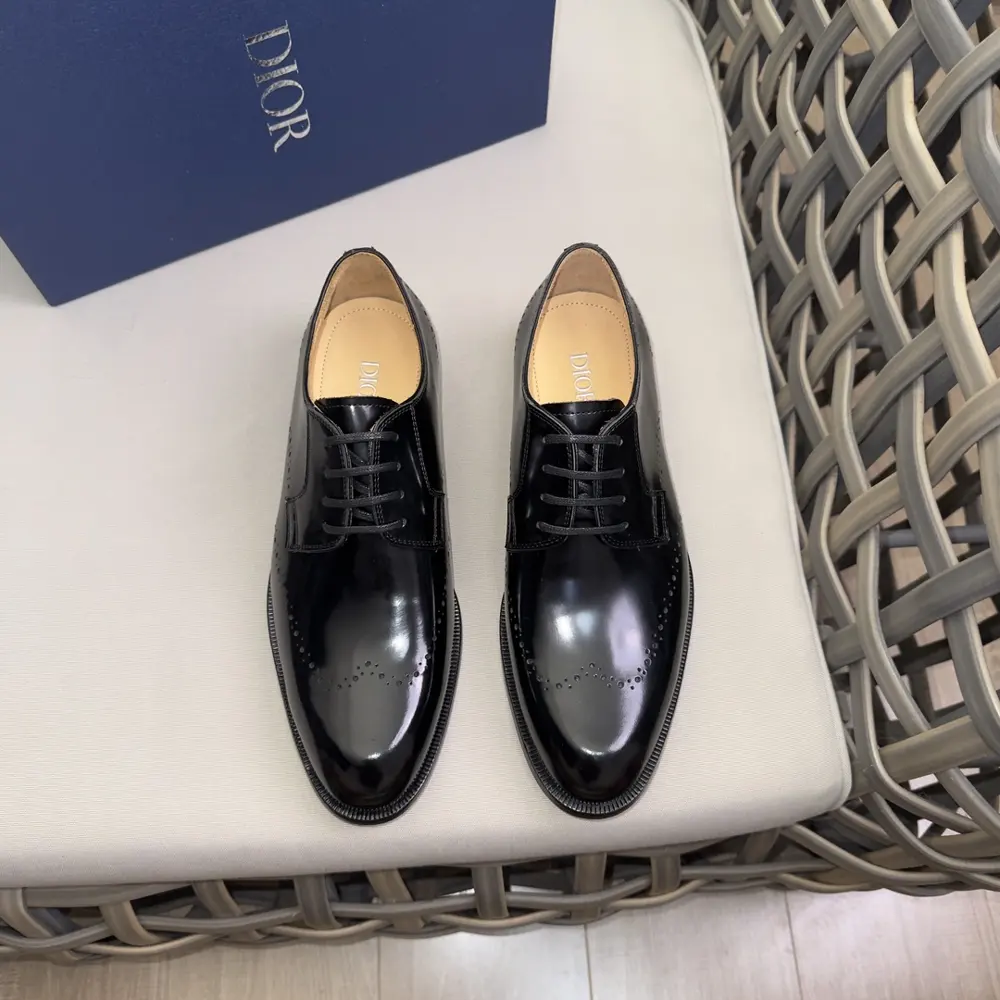 Dior Derby Shoes|Formal leather shoes with leather sole|Crafted with open-edge pearl