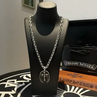 Chrome Hearts classic mother-and-child ring necklace