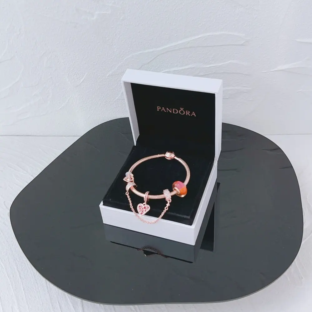 Pandora Rose Elegant Love Bracelet Set