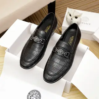 Versace formal leather shoes imported first layer cowhide. Water-dyed leather lining