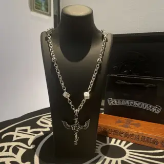 Chrome Hearts Classic Retro Multi-element Dice Necklace Personalized Rose Angel Wing Pendant