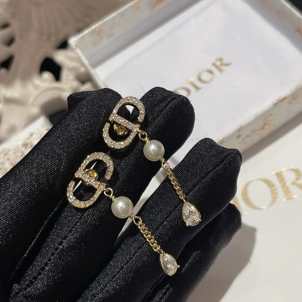 Dior tassel teardrop diamond earrings CD spring and summer pearl rhinestone earrings