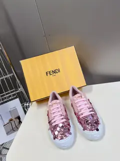 FENDI spring and summer catwalk sequined casual shoes