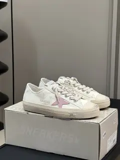 Golden Goose dirty shoes are all classic styles