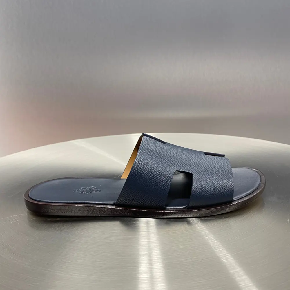Hermès Classic H Slippers ~ High-end men’s sandals• beach shoes slippers ~ counter