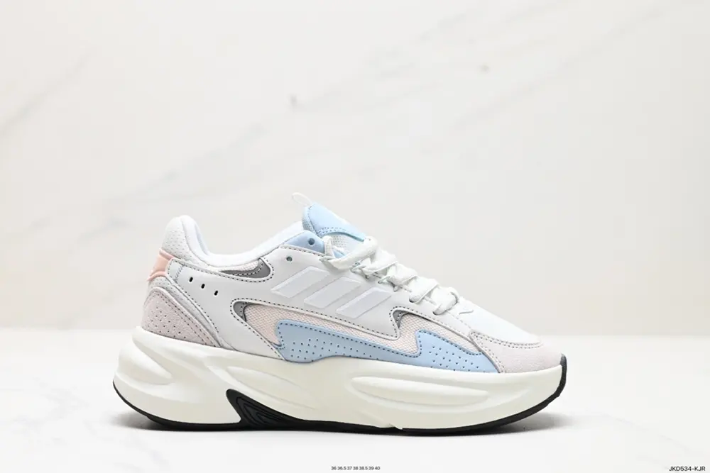 Adidas Light Sport OZELLE Casual Running Shoes. This pair of light sport OZELLE casual ID3577