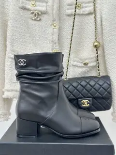 Chanel color-blocked double C stacked boots