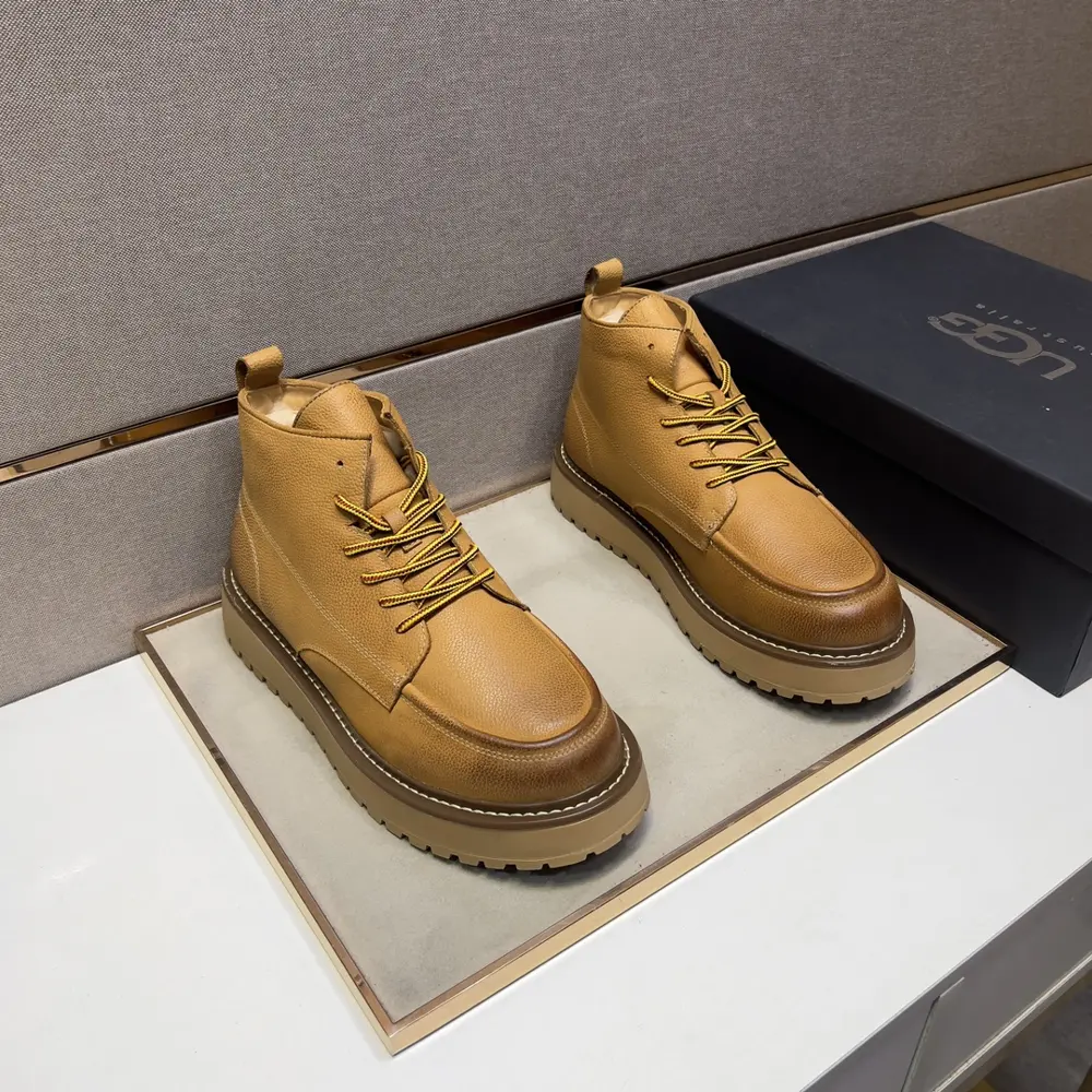 UGG men’s casual shoes