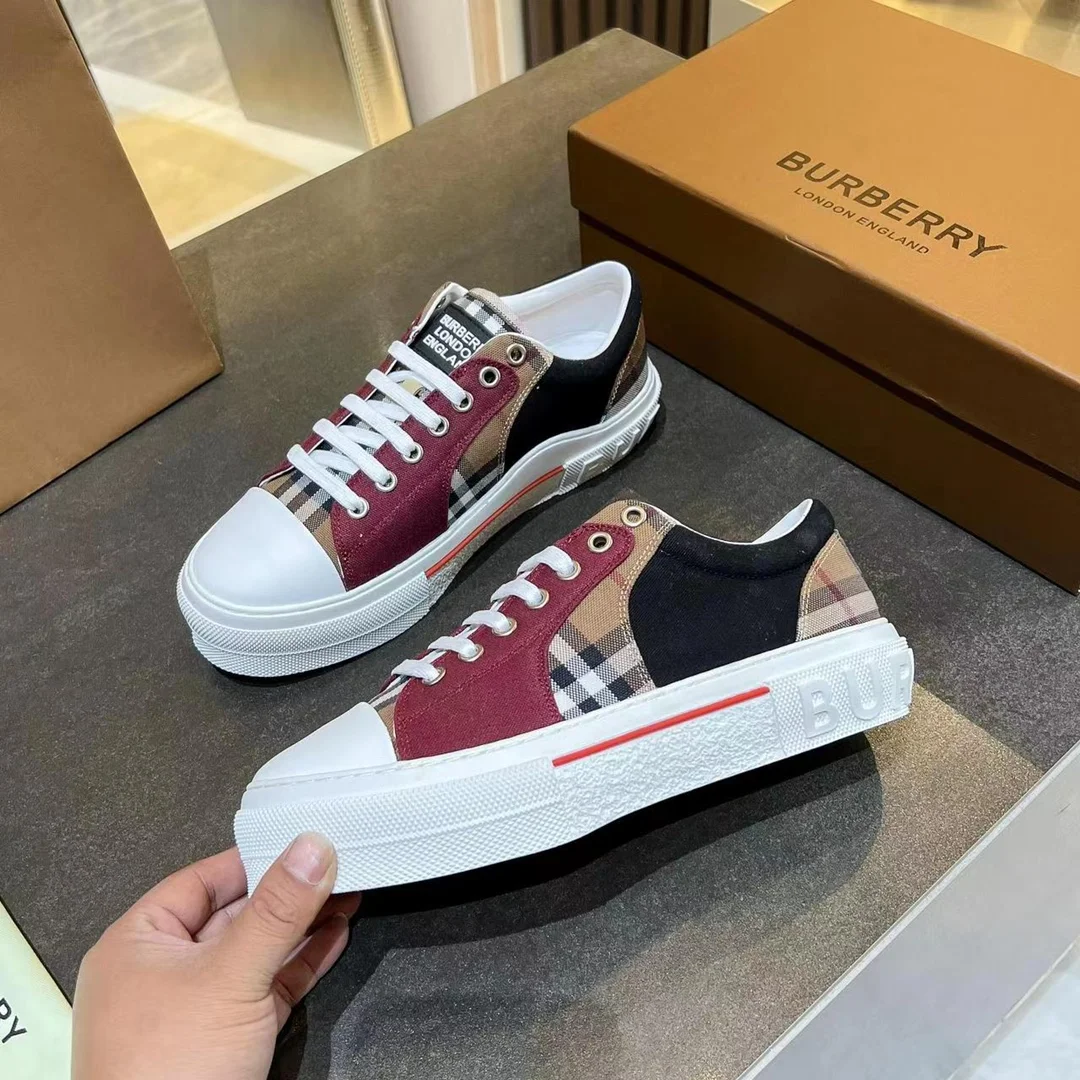 BURBERRY Retro plaid cotton sneakers