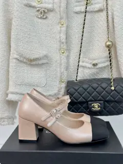 Chanel classic color-blocked double-strap thick-heeled Mary Jane shoes
