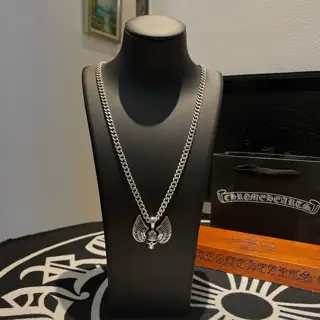 Chrome Hearts classic retro necklace skull wing pendant concave and convex shapes with