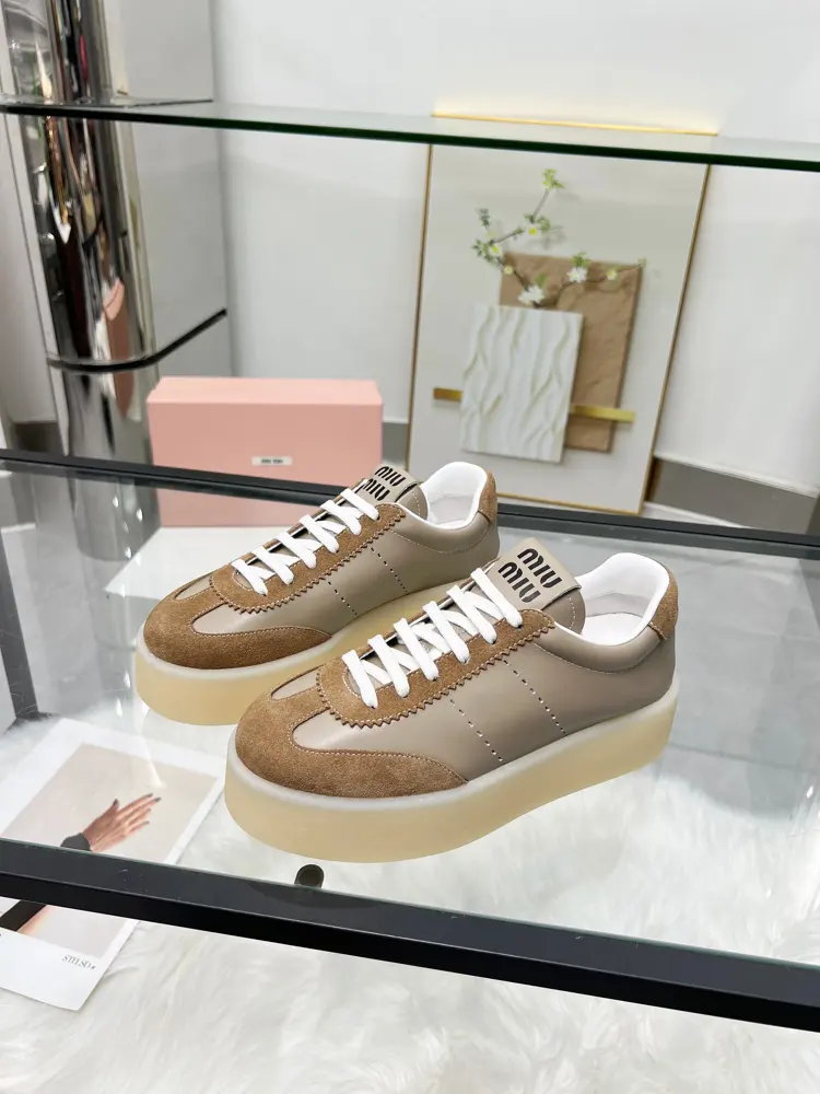 Miu Miu Miu casual white shoes are so beautiful