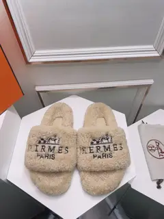 Hermès latest autumn and winter flat-bottomed fur slippers