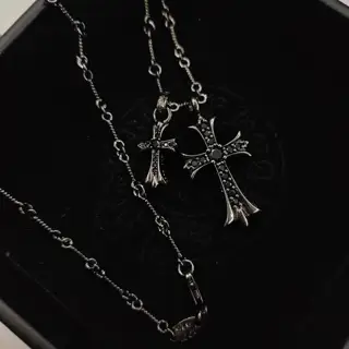 Chrome Hearts diamond double cross necklace