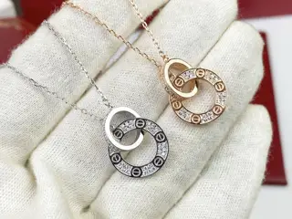 Cartier classic LOVE full diamond double ring necklace A classic masterpiece of a big brand