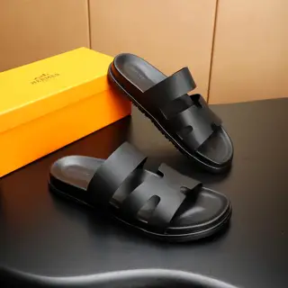 Hermès cowhide H slippers. Paris original flyback mold perfect creation of the highest