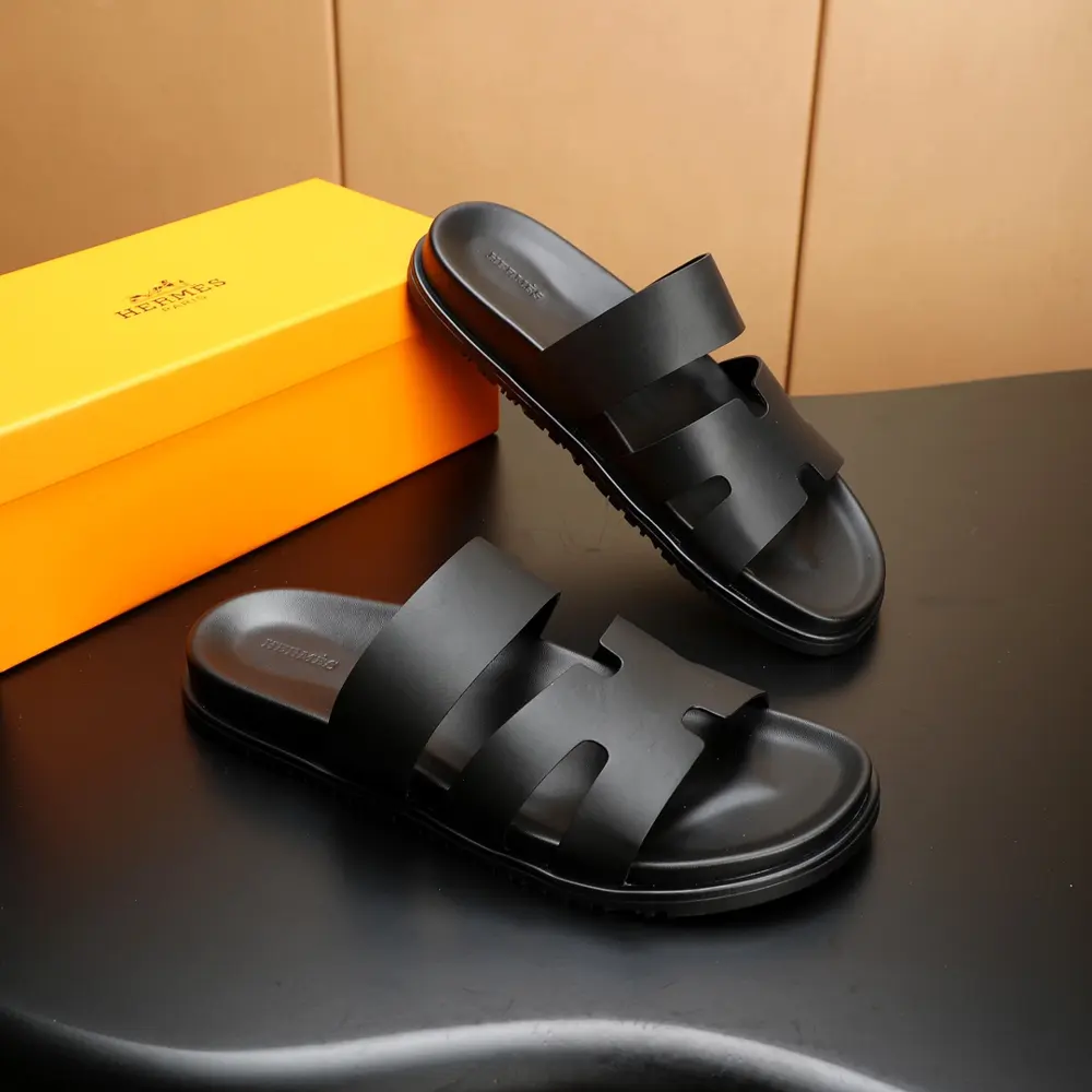 Hermès cowhide H slippers. Paris original flyback mold perfect creation of the highest