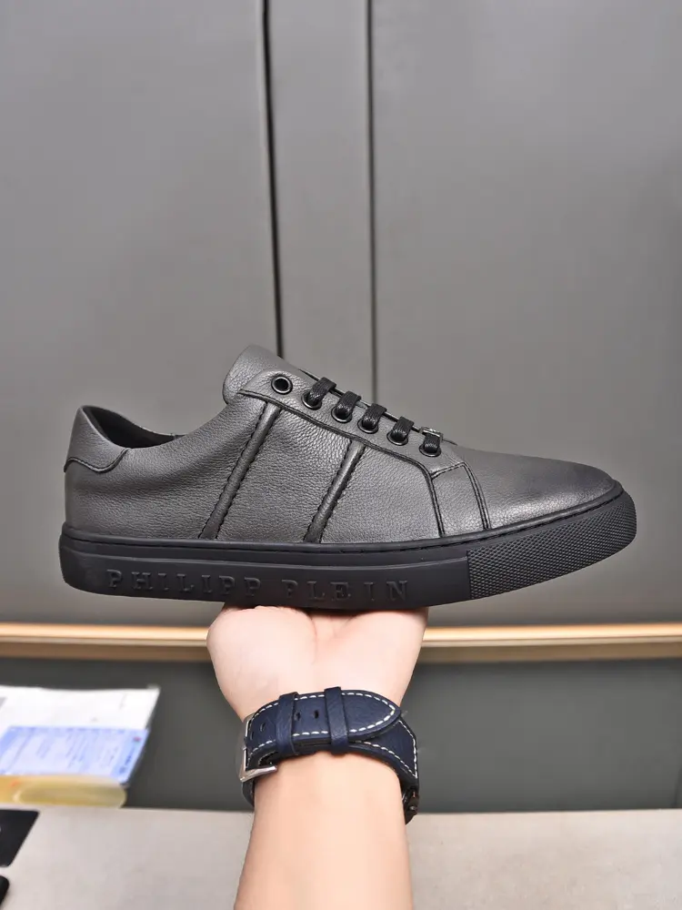 PHILIPP PLEIN imported Italian *calfskin