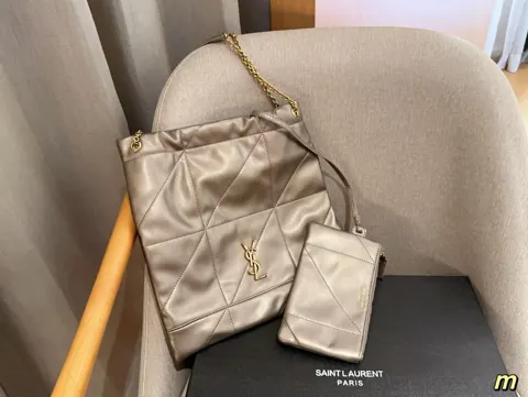 Yves Saint Laurent Bag