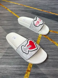 Gucci couple flip flops