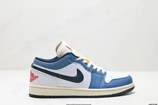 Nike Air Jordan 1 Low Sneakers HM3711-144