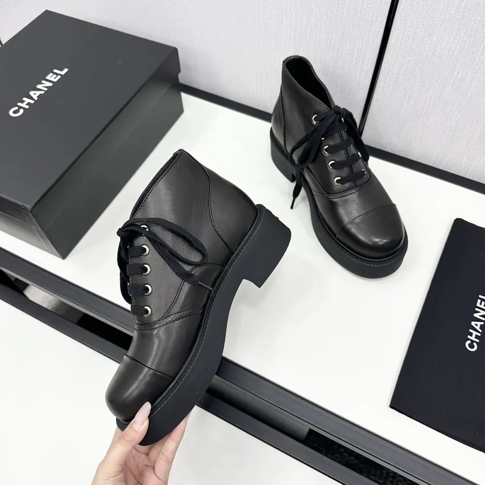 Chanel casual shoes original mold hardware buckle Top version purchasing level production