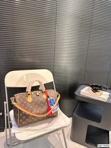 Louis Vuitton Keepall