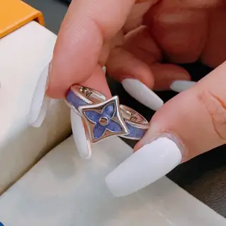 Louis Vuitton ring