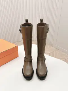 HERMES Autumn and Winter Runway High Boots Rider Boots This season’s autumn and winter main
