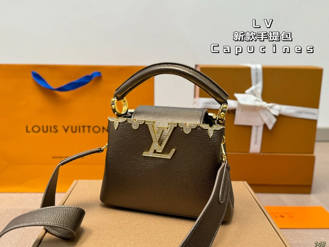 Louis Vuitton Capucines