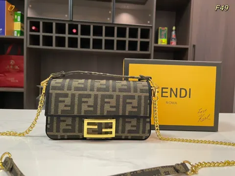 Fendi Baguette