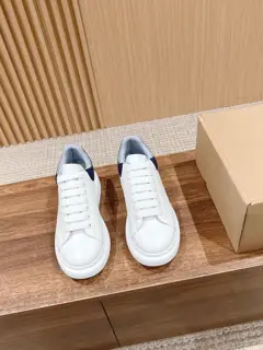 Alexander McQueen dark blue tail blue mesh classic all-match white shoes