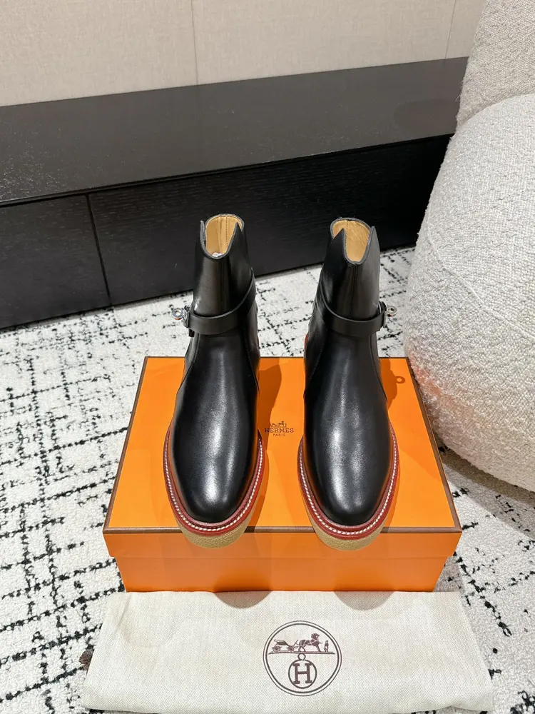 Hermès autumn and winter new kelly buckle short boots