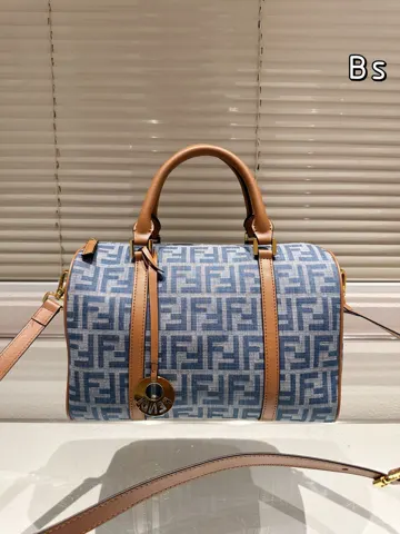 Fendi Crossbody