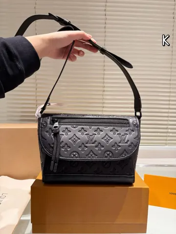 Louis Vuitton Shoulder Bag