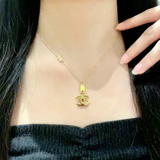 Chanel vintage necklace