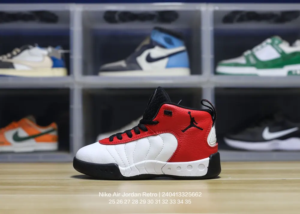 Jordan mid-to-large-sized trendy children’s shoes