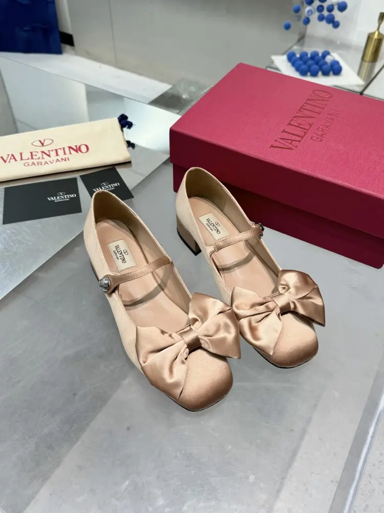 VT Valentino 2025 spring and summer new style