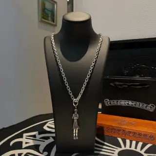 Chrome Hearts Classic Vintage Necklace Girls Skull Cross Pendant