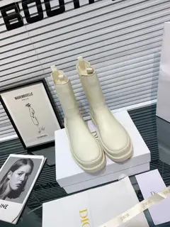 Dior 2022 Autumn and Winter Dior original new platform thick-soled casual boots are