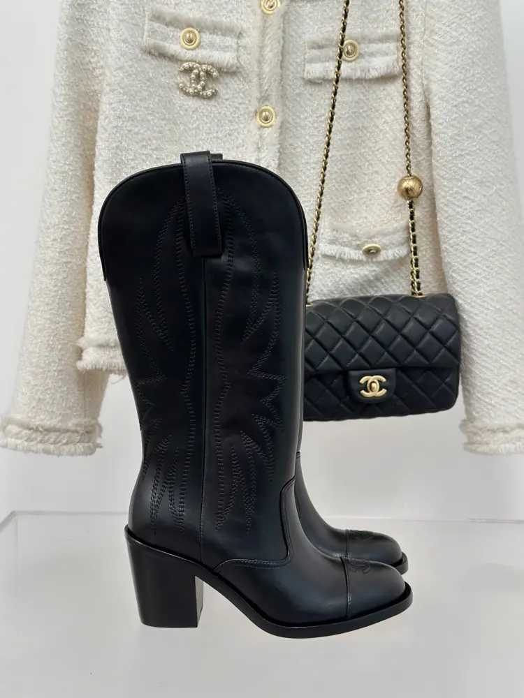 Chanel electric embroidery thick heel retro western cowboy boots
