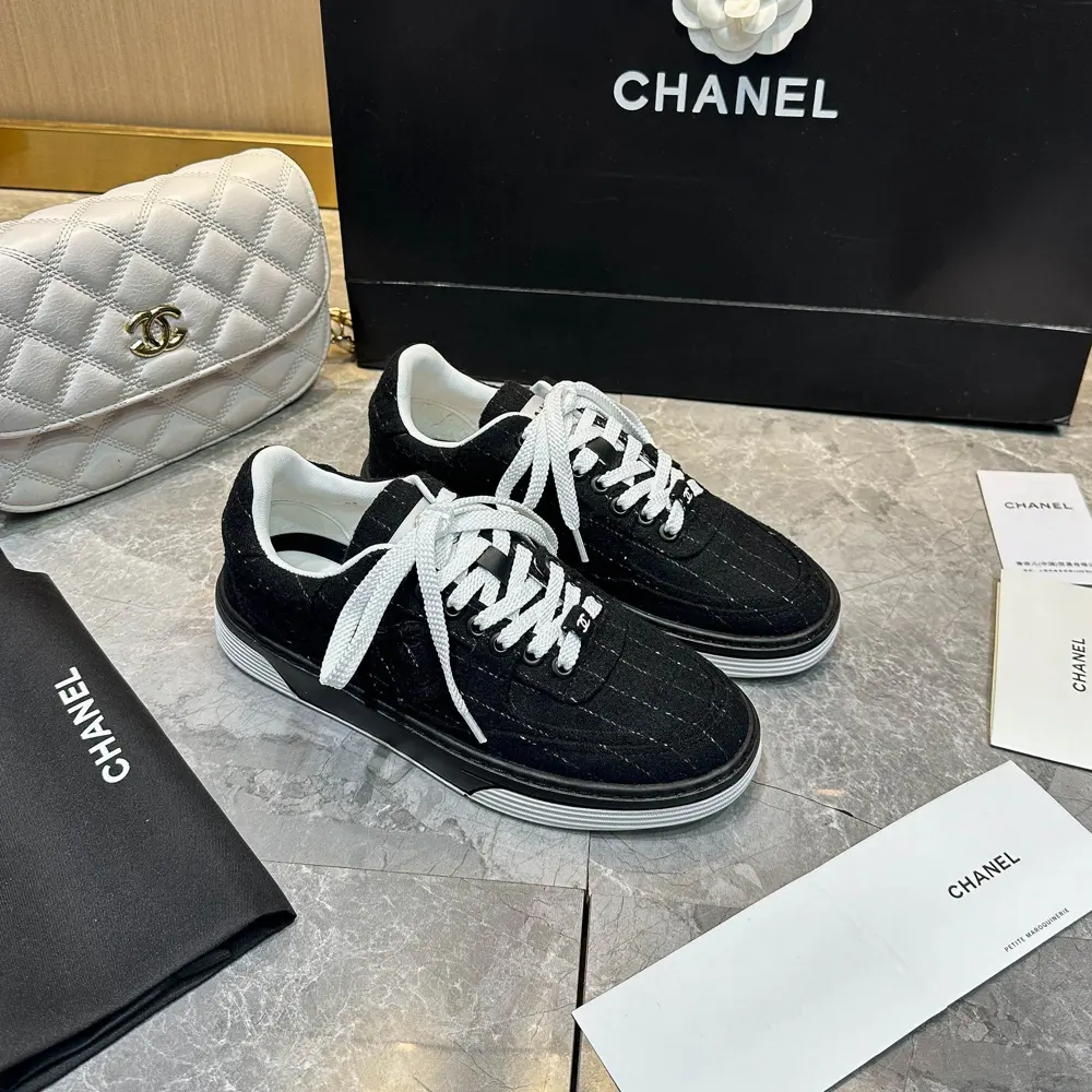 Chanel casual sneakers