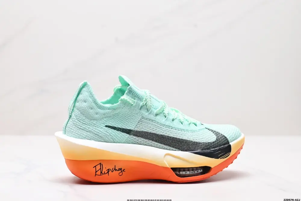 New product release Nike Air Zoom Alphafly NEXT%3 adopts the design language of the HJ7041-300