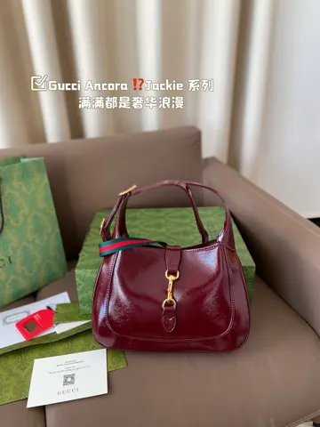 Gucci Jackie