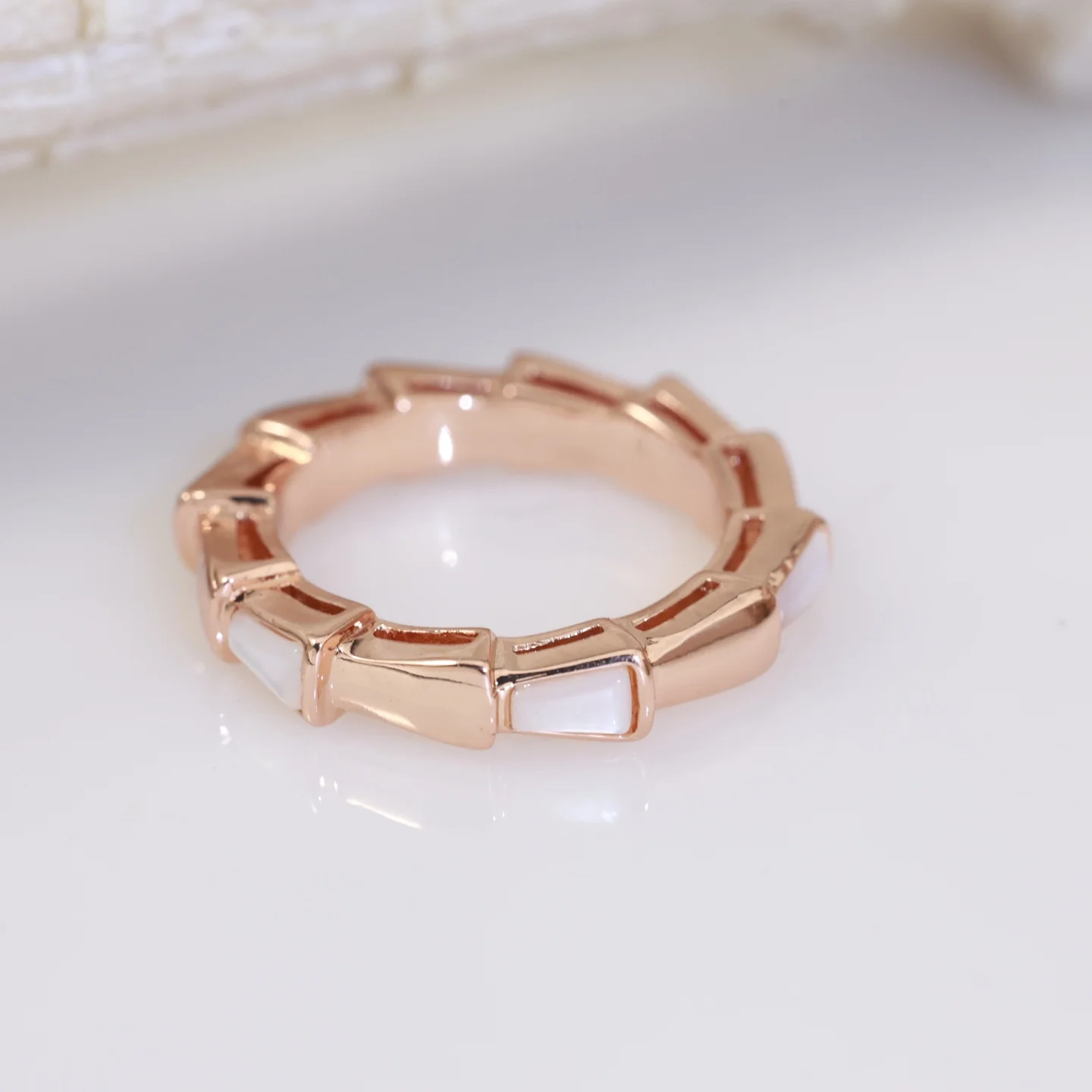 Bvlgari This ring is pavé-set with diamonds