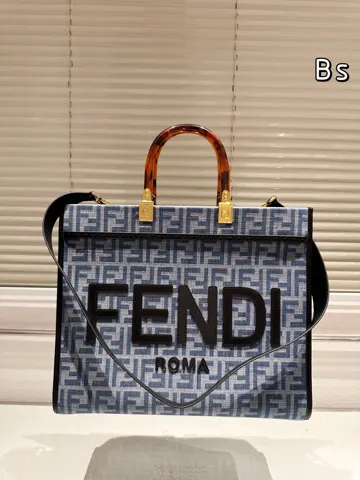 Fendi Tote