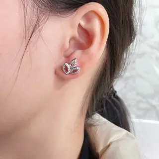 Lily earrings