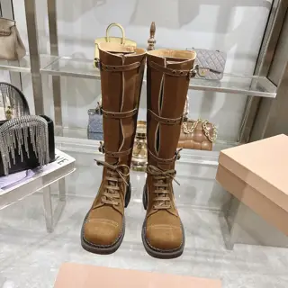 SS autumn and winter new Martin boots Knight boots are full of design